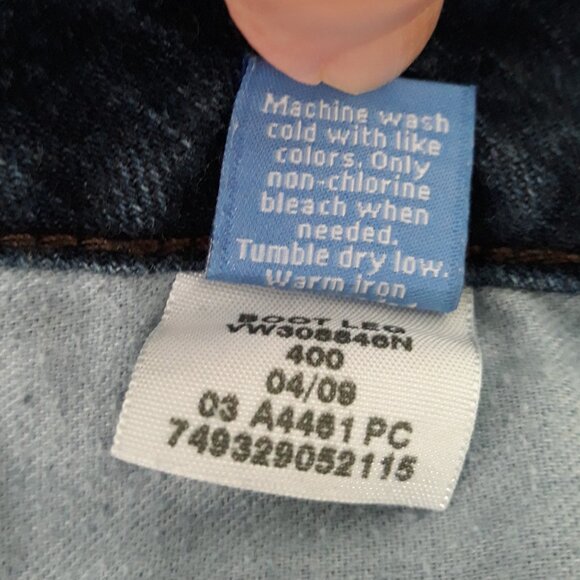 Simply Vera - Vera Wang Boot Leg Jeans - Size 12 - Picture 9 of 9